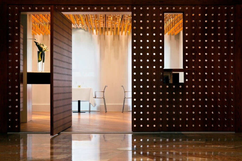 Ametsa Entrance | Image courtesy of Ametsa Ametsa entrance 2 without model v small 1024x682 Michelin Guide 2014 | New Stars in London